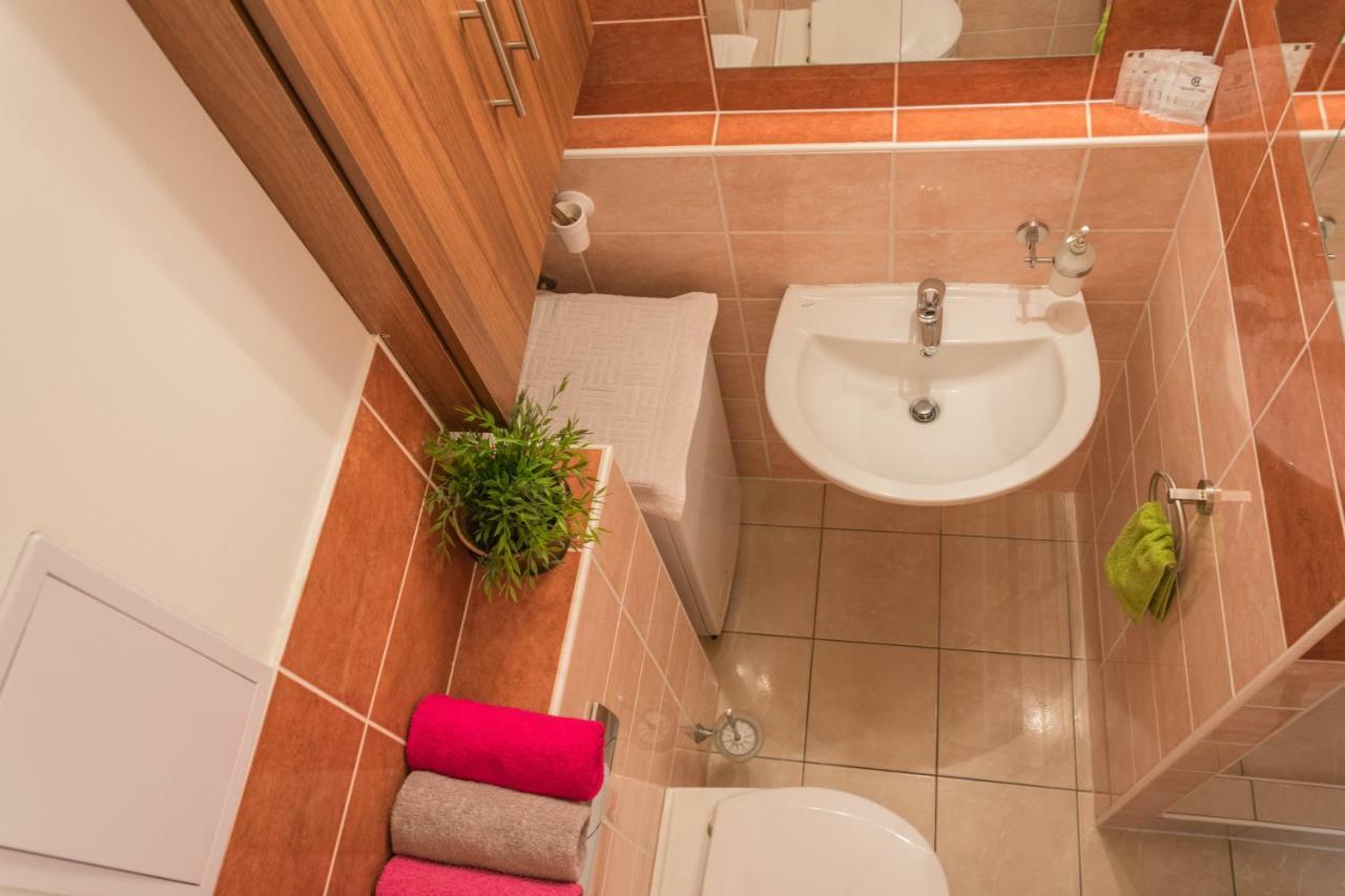 Helikon 32 Apartman Keszthely Eksteriør billede